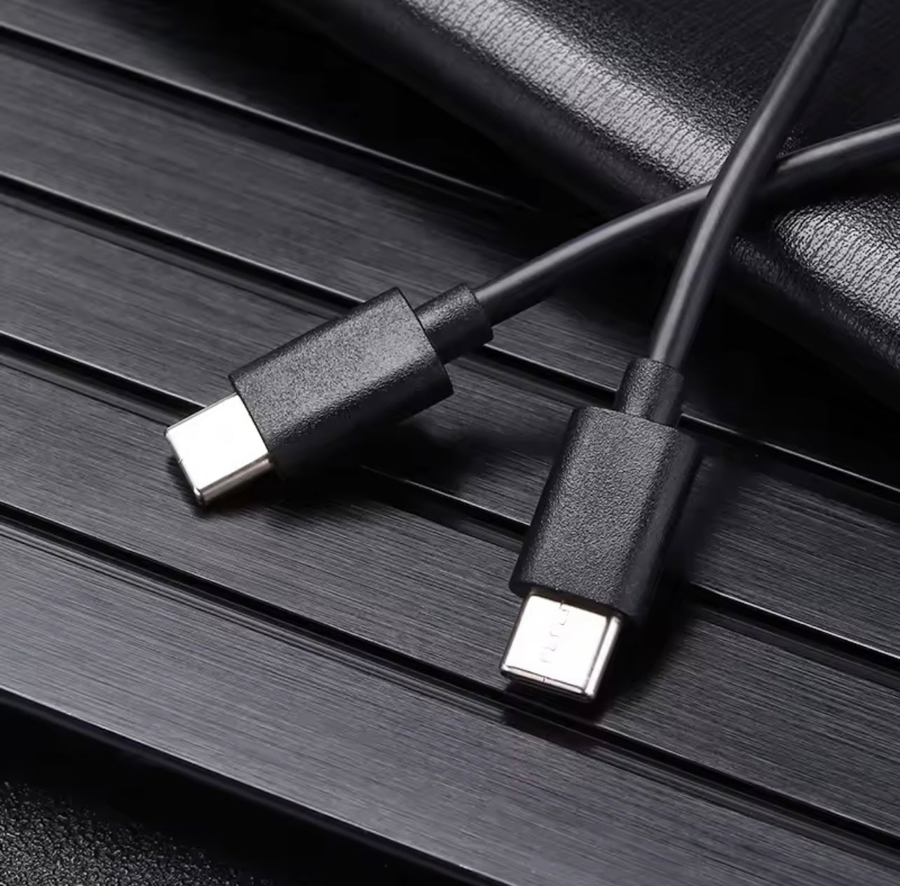 Dsynk Gear Type C to Type C 60W Cable for Smartphones, Tablets, Laptops, Macbook & other Type C devices, 480Mbps Data Sync (Black)